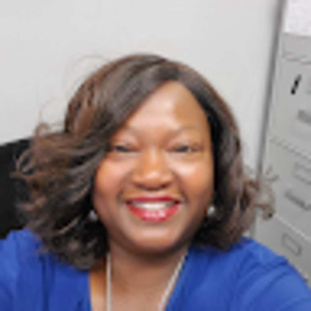 Meet your Posher, Toni